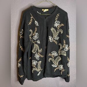 Vintage black grandma sweater cardigan‎ with fall vibes! large